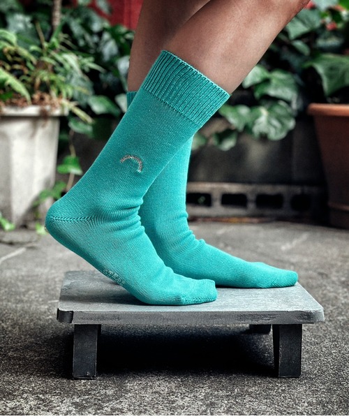 NATAL DESIGN(ネイタルデザイン)の「FUN SOX3(ソックス/靴下・メンズ・グレイッシュベージュ/パープル系その他/ブルー系その他/オレンジ/ターコイズブルー/グレー・FREE)」の4枚目の写真