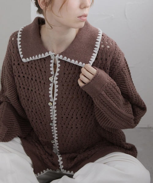 Crisp（クリスプ）の「ステッチアクセントニットカーディガン（カーディガン/ボレロ・レディース・ブラウン/アイボリー・FREE）」の3枚目の写真