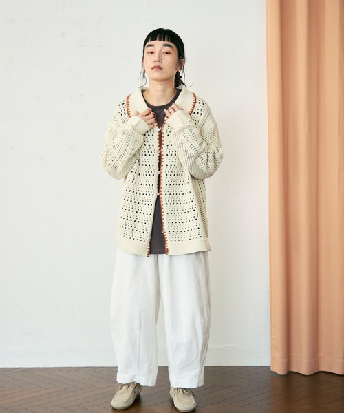 Crisp（クリスプ）の「ステッチアクセントニットカーディガン（カーディガン/ボレロ・レディース・ブラウン/アイボリー・FREE）」の9枚目の写真