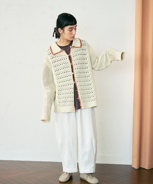 Crisp（クリスプ）の「ステッチアクセントニットカーディガン（カーディガン/ボレロ・レディース・ブラウン/アイボリー・FREE）」の10枚目の写真