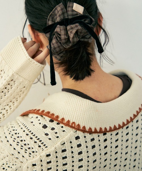 Crisp（クリスプ）の「ステッチアクセントニットカーディガン（カーディガン/ボレロ・レディース・ブラウン/アイボリー・FREE）」の14枚目の写真