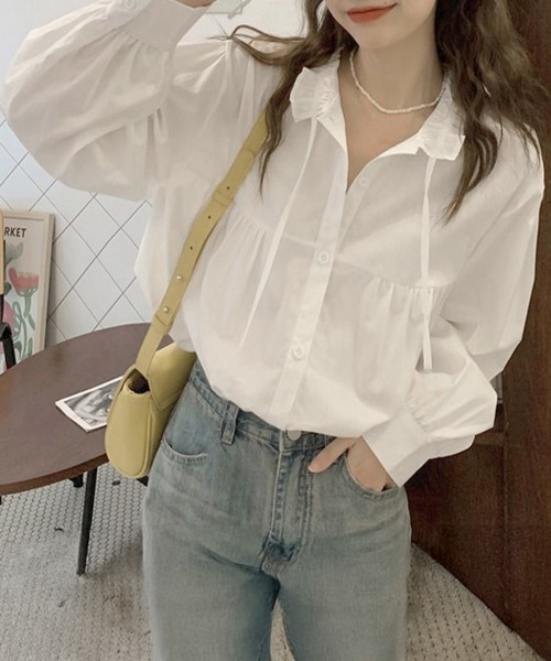 Miniministore(ミニミニストア)の「フリル衿ブラウス 長袖タックシャツ韓国風(シャツ/ブラウス・レディース・カーキブラウン/ホワイト・L/M)」の1枚目の写真