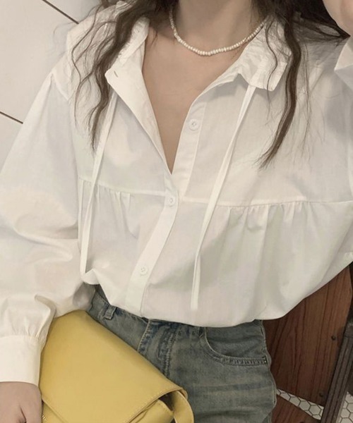 Miniministore(ミニミニストア)の「フリル衿ブラウス 長袖タックシャツ韓国風(シャツ/ブラウス・レディース・カーキブラウン/ホワイト・L/M)」の5枚目の写真