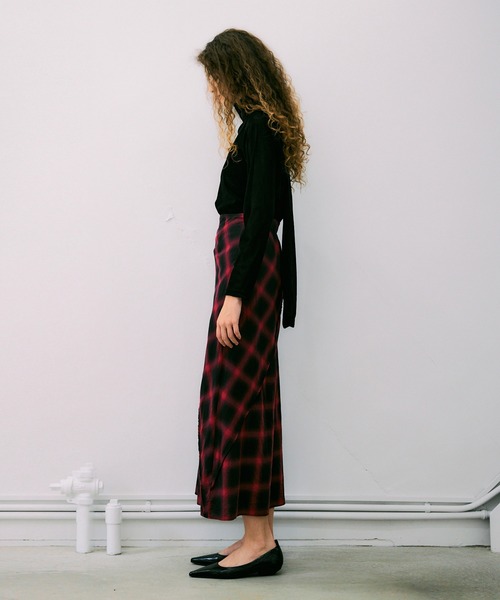 NOISE MAKER(ノイズメーカー)の「チェックロングスカート【MADE IN JAPAN】(スカート・レディース・レッド系/ブラック系その他・36/38)」の9枚目の写真