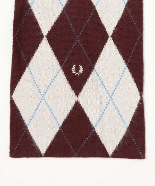 FRED PERRY（フレッドペリー）の「FRED PERRY / Argyle Scarf（マフラー・レディース・ブラック/オフホワイト・ONE SIZE）」の7枚目の写真