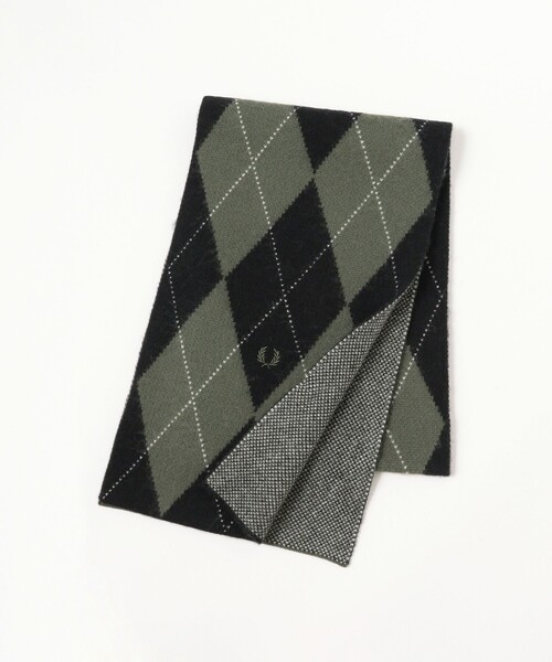 FRED PERRY（フレッドペリー）の「FRED PERRY / Argyle Scarf（マフラー・レディース・ブラック/オフホワイト・ONE SIZE）」の8枚目の写真