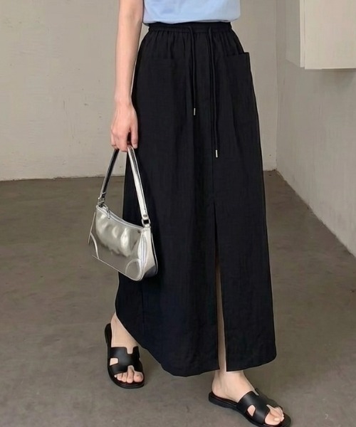 cammie(キャミー)の「ポケット付きフロントスリットスカート(スカート・レディース・ベージュ/カーキ/ブラック・L/M)」の1枚目の写真