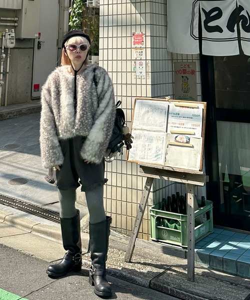 Alley Tokyo(アリートーキョー)の「ふわっふわの鹿柄ブルゾン(ブルゾン・レディース・グレー/ベージュ・FREE)」の20枚目の写真