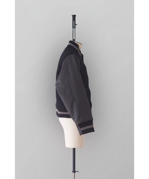 SHINYAKOZUKA（シンヤコヅカ）の「VERSITY（スタジャン・メンズ・ブラック・MEDIUM/LARGE/X-LARGE）」の2枚目の写真
