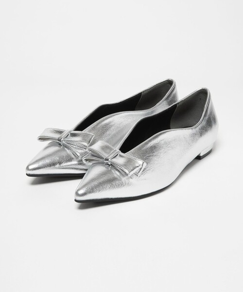 BEAUTY&YOUTH UNITED ARROWS（ビューティーアンドユースユナイテッドアローズ）の「メタリック リボン Vカット フラットシューズ（パンプス・レディース・シルバー・36/36h/37/37h）」の7枚目の写真