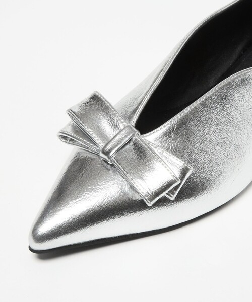 BEAUTY&YOUTH UNITED ARROWS（ビューティーアンドユースユナイテッドアローズ）の「メタリック リボン Vカット フラットシューズ（パンプス・レディース・シルバー・36/36h/37/37h）」の13枚目の写真