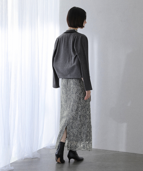 La TOTALITE（ラトータリテ）の「《WEB限定》マキシレースタイトスカート（スカート・レディース・ブラック/パープル・38/36）」の5枚目の写真