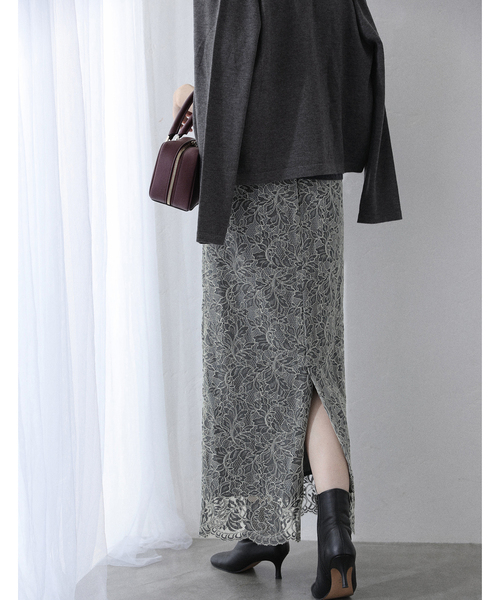 La TOTALITE（ラトータリテ）の「《WEB限定》マキシレースタイトスカート（スカート・レディース・ブラック/パープル・38/36）」の7枚目の写真