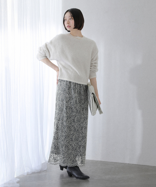 La TOTALITE（ラトータリテ）の「《WEB限定》マキシレースタイトスカート（スカート・レディース・ブラック/パープル・38/36）」の9枚目の写真