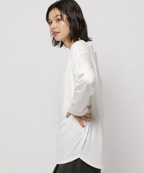 niko and...(ニコアンド)の「アソートレイヤーベーシックTシャツ(Tシャツ/カットソー・レディース・オフホワイト/ホワイト・MEDIUM/LARGE)」の2枚目の写真