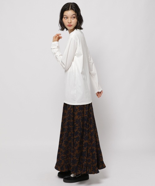 niko and...(ニコアンド)の「アソートレイヤーベーシックTシャツ(Tシャツ/カットソー・レディース・オフホワイト/ホワイト・MEDIUM/LARGE)」の4枚目の写真