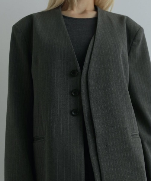 anuke(アンヌーク)の「anuke Collarless Over Jacket(その他アウター・レディース・ダークグレー/グレー・36/38)」の14枚目の写真