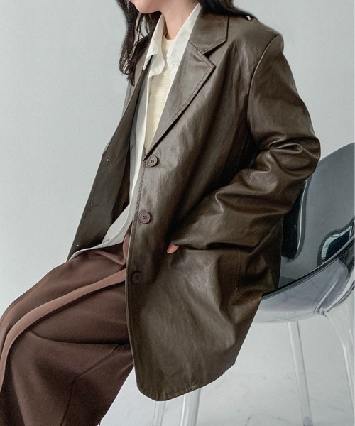 on:nue（オンニュ）の「【on:nue】[着用動画あり！] ヴィンテージフェイクレザージャケット（テーラードジャケット・レディース・ブラウン/ブラック・FREE）」の7枚目の写真