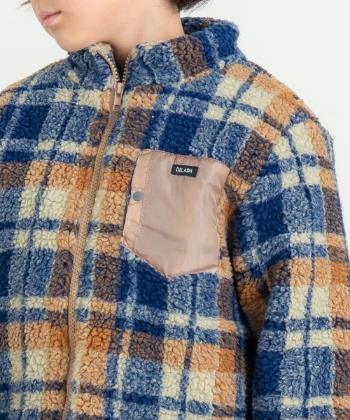 DILASH（ディラッシュ）の「バイカラーポケット付きボアジャケット（その他アウター・キッズ・ネイビー/ベージュ・80/140/130/120/110/100/90）」の17枚目の写真