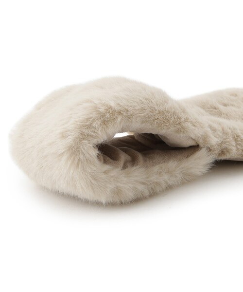 grove（グローブ）の「フェイクファー差し込みティペット（ストール/ショール・レディース・ライトベージュ/ブラウン系その他2/ベージュ系その他3/グレー・00）」の6枚目の写真