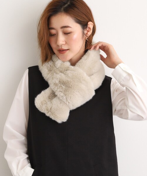 grove（グローブ）の「フェイクファー差し込みティペット（ストール/ショール・レディース・ライトベージュ/ブラウン系その他2/ベージュ系その他3/グレー・00）」の9枚目の写真