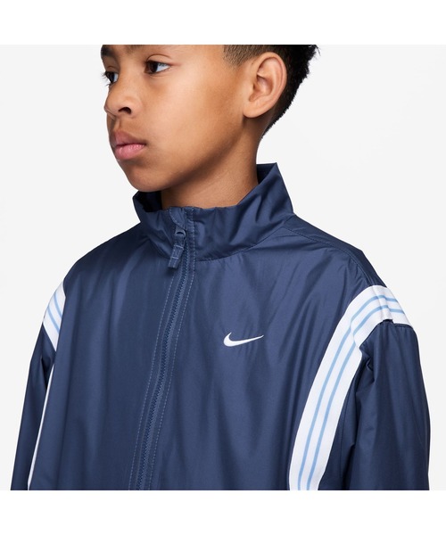 NIKE(ナイキ)の「ナイキ NIKE ナイキ YTH RPL クロスオーバー ジャケット(ジャージ・キッズ・ブラック・130cm/140cm/150cm/160cm)」の8枚目の写真