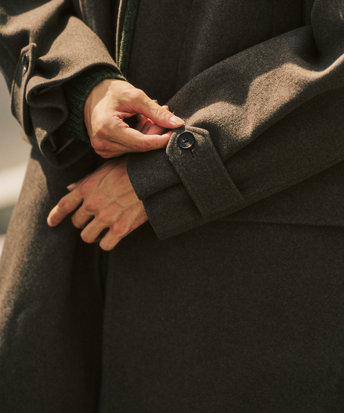417 EDIFICE(フォーワンセブンエディフィス)の「ANOTHER OFFICE 417別注 Voyager Bold Balmacaan Coat バルマカーンコート(ステンカラーコート・メンズ・ブラウン・1/2/3)」の22枚目の写真