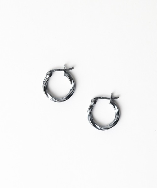 ARCHIVER(アーカイバ)の「【RES】SILVER925 15mmデザインフープピアス(ピアス(両耳用)・レディース・ゴールド/シルバー系その他/ゴールド系その他/ブラック/シルバー/ブラック系その他・FREE)」の15枚目の写真