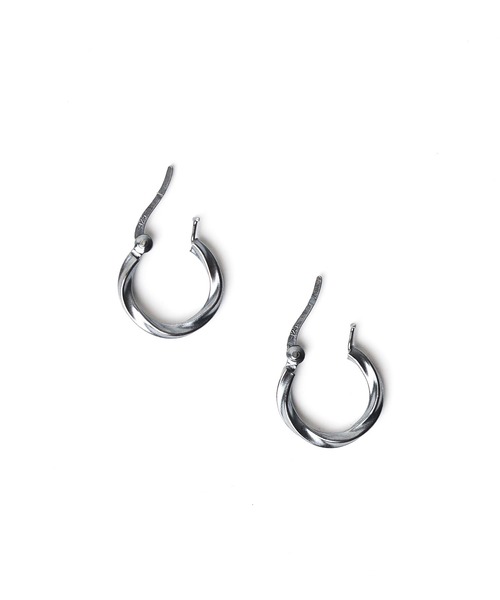 ARCHIVER(アーカイバ)の「【RES】SILVER925 15mmデザインフープピアス(ピアス(両耳用)・レディース・ゴールド/シルバー系その他/ゴールド系その他/ブラック/シルバー/ブラック系その他・FREE)」の16枚目の写真