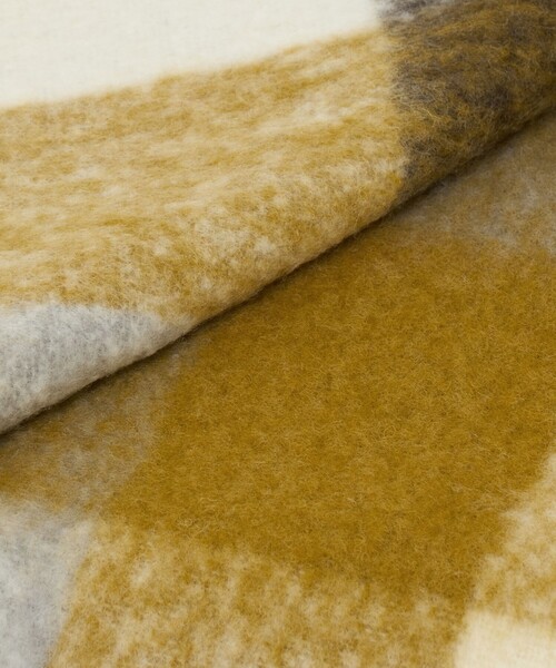 BEAUTY&YOUTH UNITED ARROWS（ビューティーアンドユースユナイテッドアローズ）の「ブラッシュド ブロックチェック マフラー（マフラー・メンズ・ダークオレンジ/ロイヤルブルー/マスタード・FREE）」の14枚目の写真