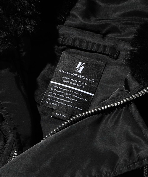 Valley Apparel(バレーアパレル)の「N-2B フライトナイロンジャケット/フライトジャケット(ミリタリージャケット・メンズ・ダークグレー/グレー系その他/ブラック・MEDIUM/LARGE/X-LARGE/SMALL)」の11枚目の写真