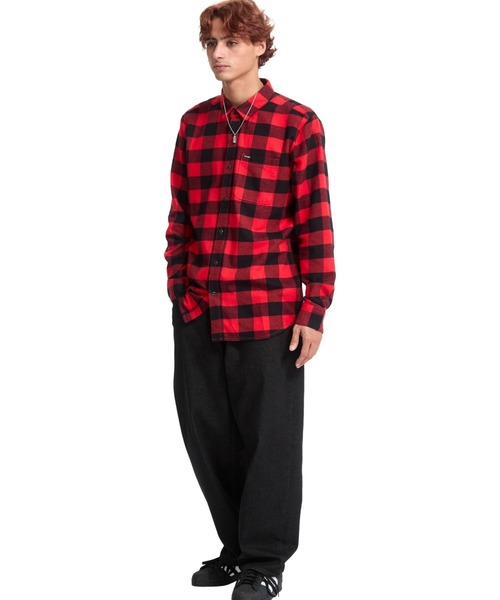 VOLCOM(ボルコム)の「VOLCOM CADEN PLAID LS/ボルコムチェック長袖シャツ(シャツ/ブラウス・メンズ・レッド系その他/ブラック・MEDIUM/LARGE)」の13枚目の写真