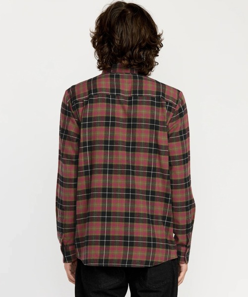 VOLCOM(ボルコム)の「VOLCOM CADEN PLAID LS/ボルコムチェック長袖シャツ(シャツ/ブラウス・メンズ・レッド系その他/ブラック・MEDIUM/LARGE)」の4枚目の写真