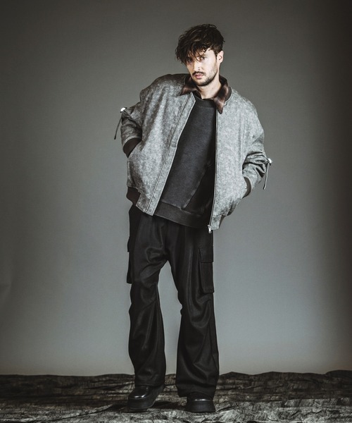 NO ID.(ノーアイディ)の「【NO ID.】Easy Baggy Parachute Cargo Trousers / イージー バギー パラシュート カーゴ トラウザーズ(カーゴパンツ・メンズ・ブラック/グレー・2/1)」の9枚目の写真