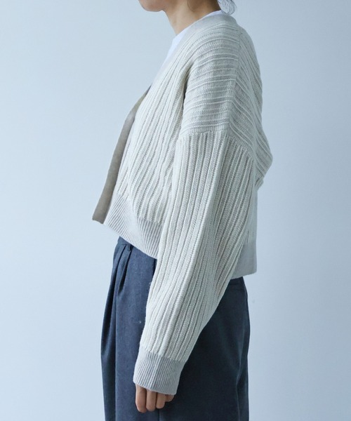 yuni（ユニ　）の「ウールコットン針抜きshortカーディガン（カーディガン/ボレロ・レディース・ホワイト/ピンク/カーキ・FREE）」の17枚目の写真