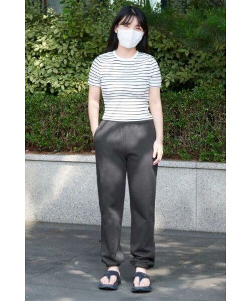 MUSINSA STANDARD WOMAN（ムシンサスタンダードウーマン）の「レディーススウェットパンツ[ダークグレー]（スウェットパンツ・レディース・その他・SMALL/MEDIUM/X-SMALL）」の8枚目の写真