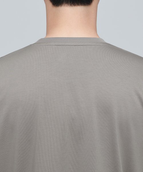 MUSINSA STANDARD（ムシンサスタンダード）の「スーピマリラックスドクルーネックTシャツ[ダスティベージュ]（Tシャツ/カットソー・メンズ・その他・SMALL/MEDIUM/LARGE/X-LARGE/XX-LARGE/XXX-LARGE）」の5枚目の写真