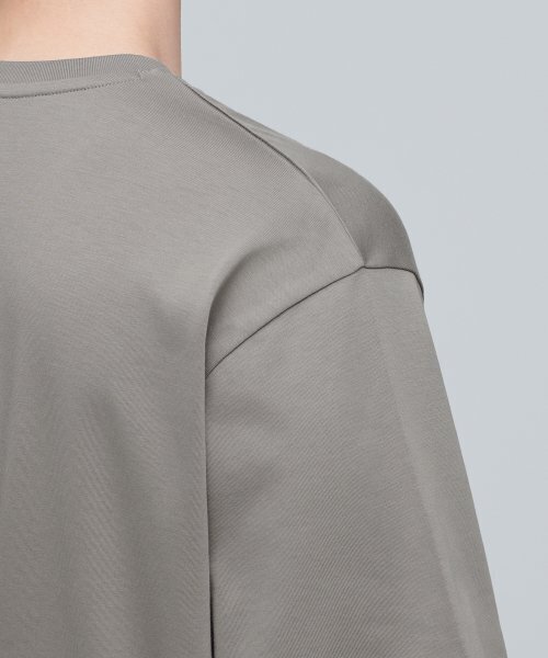MUSINSA STANDARD（ムシンサスタンダード）の「スーピマリラックスドクルーネックTシャツ[ダスティベージュ]（Tシャツ/カットソー・メンズ・その他・SMALL/MEDIUM/LARGE/X-LARGE/XX-LARGE/XXX-LARGE）」の6枚目の写真