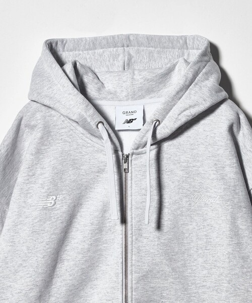 Steven Alan(スティーブンアラン)の「<GRAND COLLECTION × New Balance> ZIP HOODIE/パーカー(パーカー・メンズ・ライトグレー・L/M)」の3枚目の写真