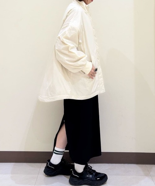 Right-on(ライトオン)の「HONEYSUCKLE ROSE(ハニーサックルローズ)【レディース】スタンドネックジャケット(ミリタリージャケット・レディース・ブラック/オフホワイト・M/L)」の21枚目の写真