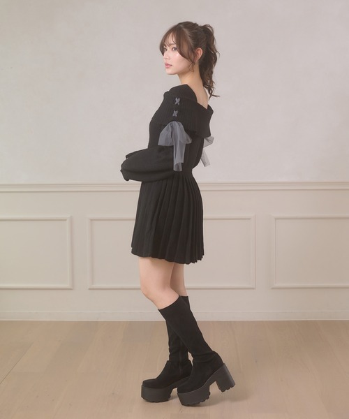 Ambre Neige(アンブルネージュ)の「saide lace up pleated knit mini dress / サイドレースアッププリーツニットミニワンピース(ワンピース・レディース・グレー/アイボリー/ブラック・FREE)」の20枚目の写真