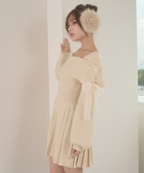 Ambre Neige(アンブルネージュ)の「saide lace up pleated knit mini dress / サイドレースアッププリーツニットミニワンピース(ワンピース・レディース・グレー/アイボリー/ブラック・FREE)」の8枚目の写真