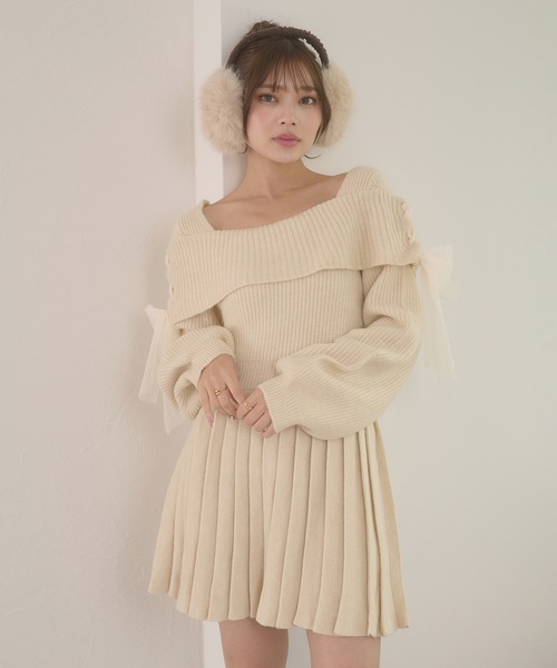 Ambre Neige(アンブルネージュ)の「saide lace up pleated knit mini dress / サイドレースアッププリーツニットミニワンピース(ワンピース・レディース・グレー/アイボリー/ブラック・FREE)」の4枚目の写真