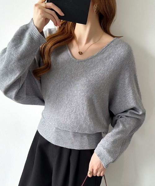 COCOMOMO(ココモモ)の「バックリボンニット Vネック ドルマン リボン ニット 長袖 トップス 春ニット 春服 秋服 冬服(ニット/セーター・レディース・ブラック/ライトグレー/ベージュ/ネイビー・FREE)」の7枚目の写真