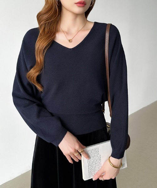 COCOMOMO(ココモモ)の「バックリボンニット Vネック ドルマン リボン ニット 長袖 トップス 春ニット 春服 秋服 冬服(ニット/セーター・レディース・ブラック/ライトグレー/ベージュ/ネイビー・FREE)」の12枚目の写真