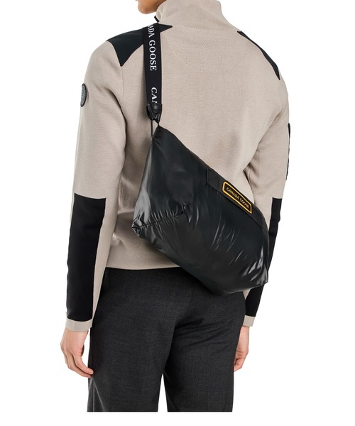 CANADA GOOSE（カナダグース）の「CROFTON PUFFER（ダウンジャケット/コート・メンズ・ブラック・MEDIUM/X-LARGE/LARGE）」の4枚目の写真