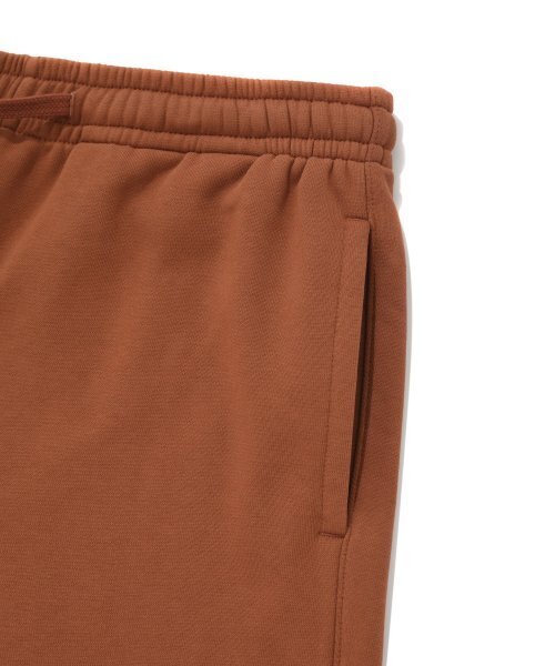 COVERNAT(カバーナット)の「Cロゴスウェットショーツブラウン(その他パンツ・レディース・その他・SMALL/LARGE/MEDIUM)」の5枚目の写真