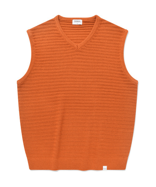 COVERNAT(カバーナット)の「Vネックニットベストオレンジ(ベスト・レディース・その他・LARGE/MEDIUM/SMALL/X-LARGE)」の1枚目の写真