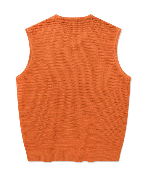 COVERNAT(カバーナット)の「Vネックニットベストオレンジ(ベスト・レディース・その他・LARGE/MEDIUM/SMALL/X-LARGE)」の2枚目の写真