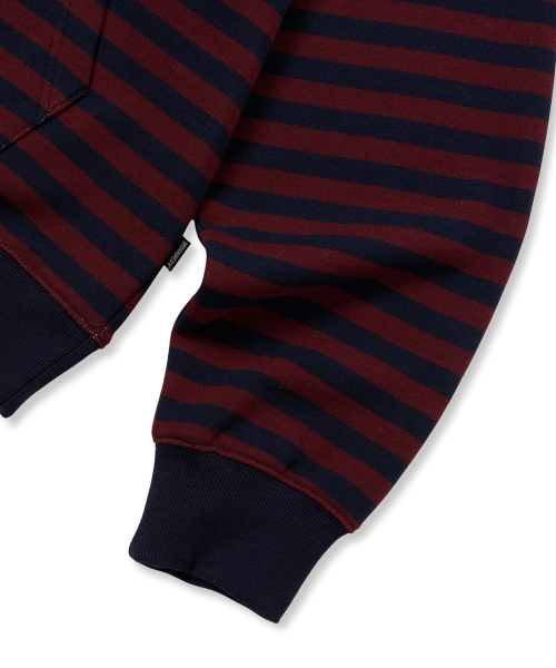 BROWNBREATH（ブラウンブレス）の「STRIPE TAG HOODIE - BURGUNDY（パーカー・メンズ・その他・X-LARGE/SMALL/MEDIUM/LARGE）」の7枚目の写真